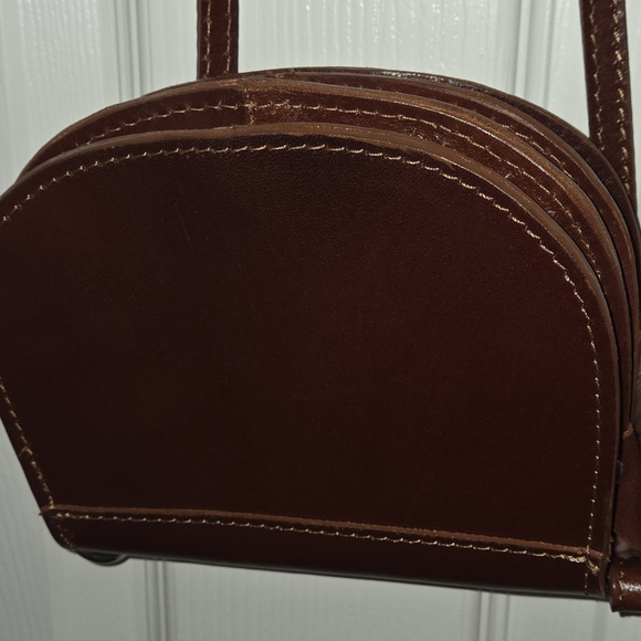 Brown Leather Crossbody Bag - Saddle Style - Picture 4 of 8
